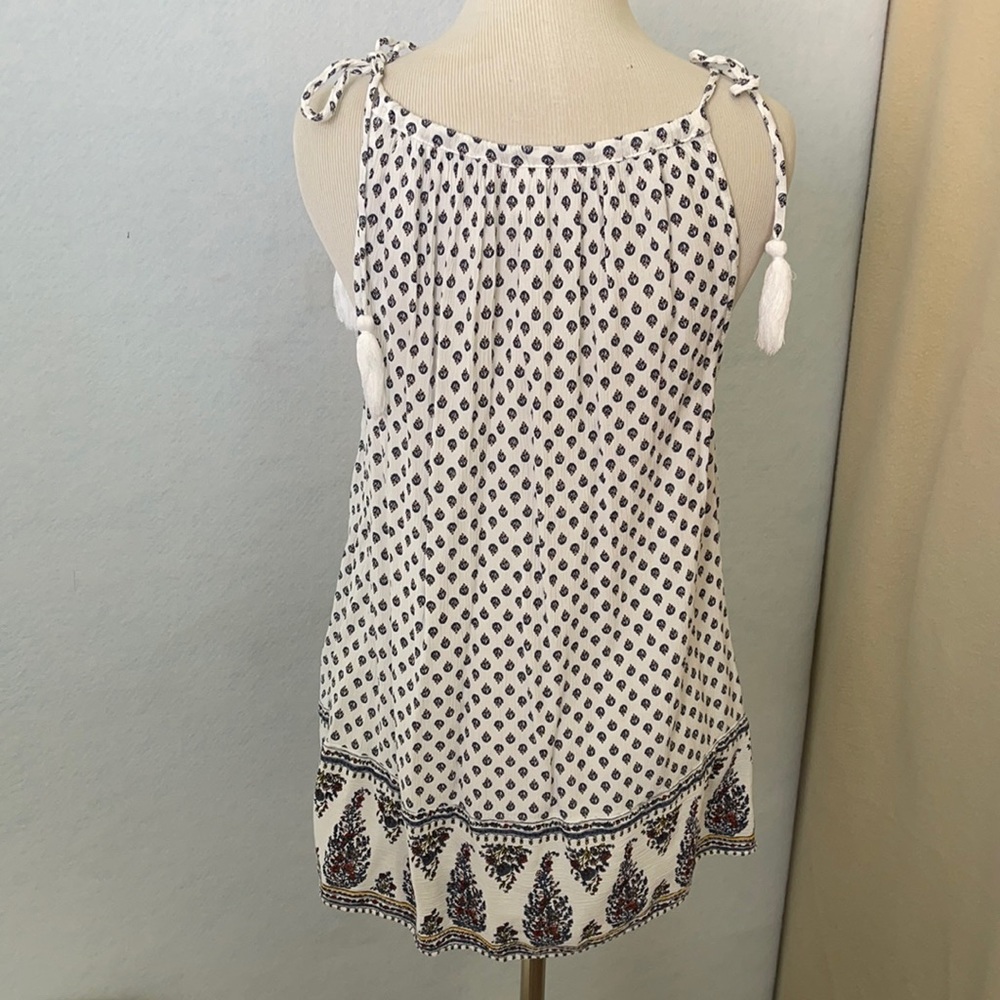 Old Navy Floral Tie Shoulder Strap Ruched TankTop - Picture 7 of 11